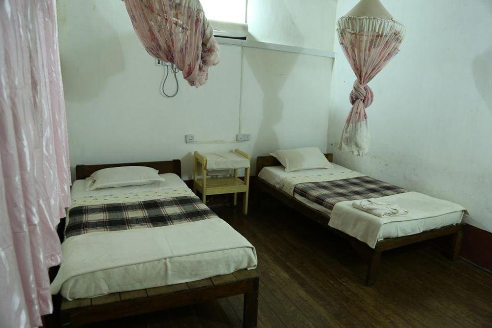 Prince Hotel Mrauk-oo Kültér fotó