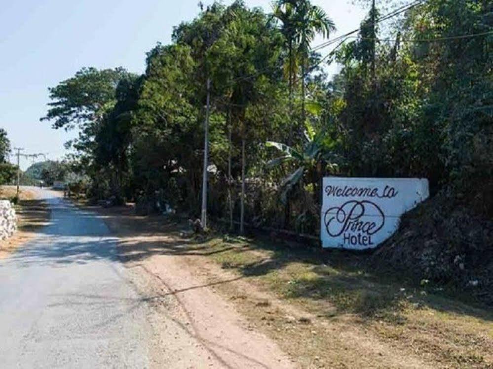 Prince Hotel Mrauk-oo Kültér fotó